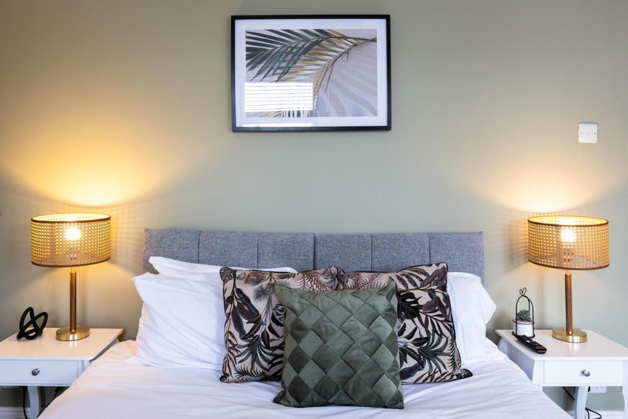 Levi Suite By Koya Homes - 3-Bedroom Home, Downtown Cardiff, Free Parking 外观 照片