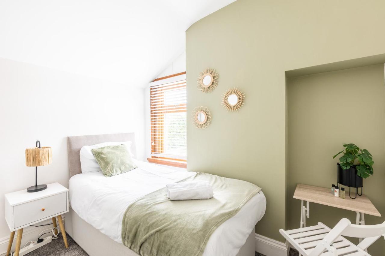Levi Suite By Koya Homes - 3-Bedroom Home, Downtown Cardiff, Free Parking 外观 照片