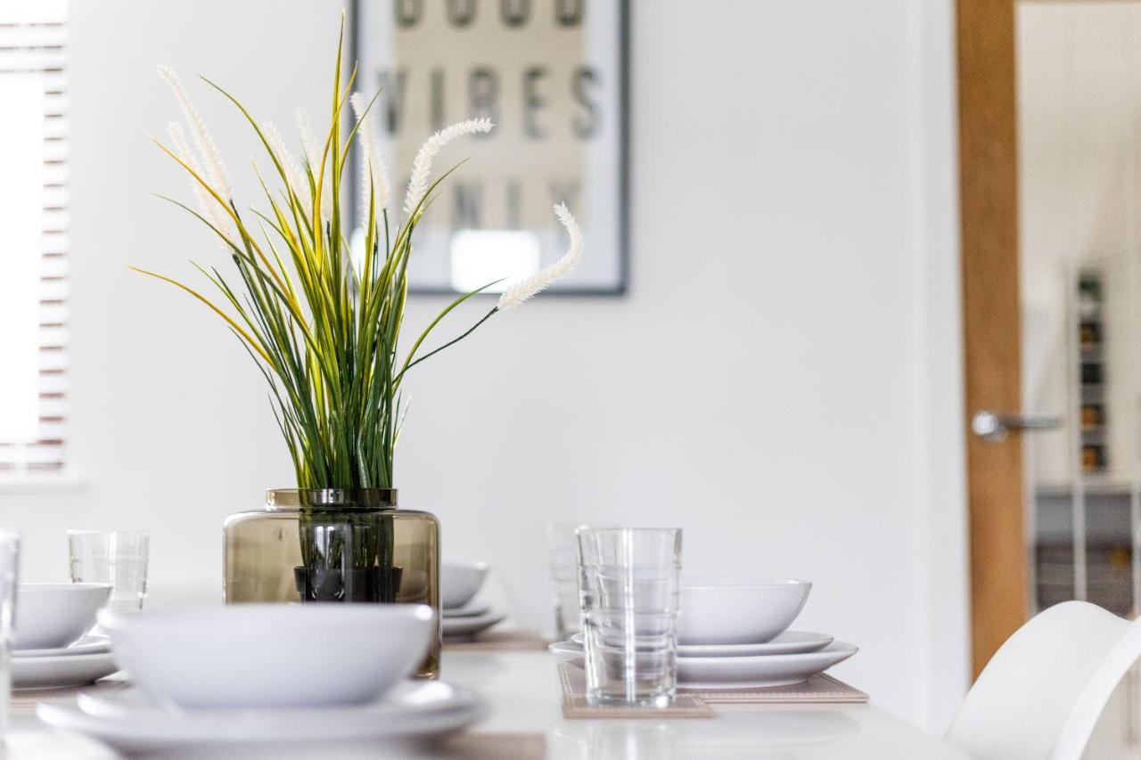 Levi Suite By Koya Homes - 3-Bedroom Home, Downtown Cardiff, Free Parking 外观 照片